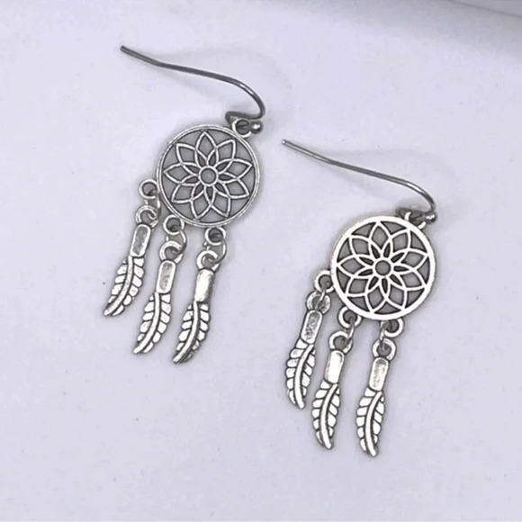 Silver Dream Catcher Earrings - Picture 1 of 3